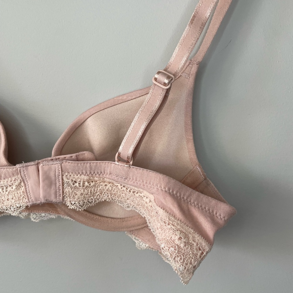 Adore Me lace detail bra 30B - Picture 9 of 11
